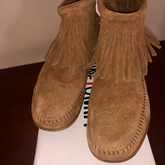 Dusty Brown suede moccasin with ankle tassels - Picture 7 of 10